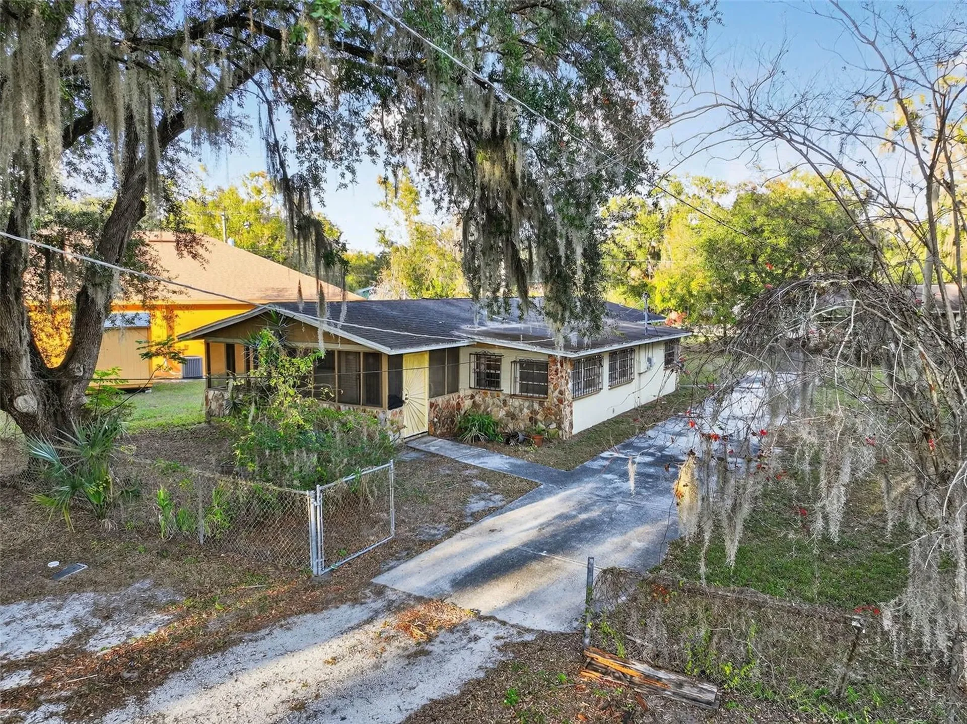 614 Spruce Street Plant City FL 33563