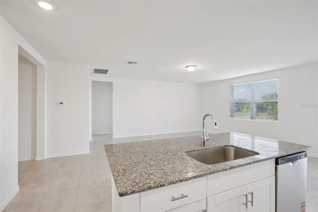1020 Monarch Pass Lake Hamilton FL 33851
