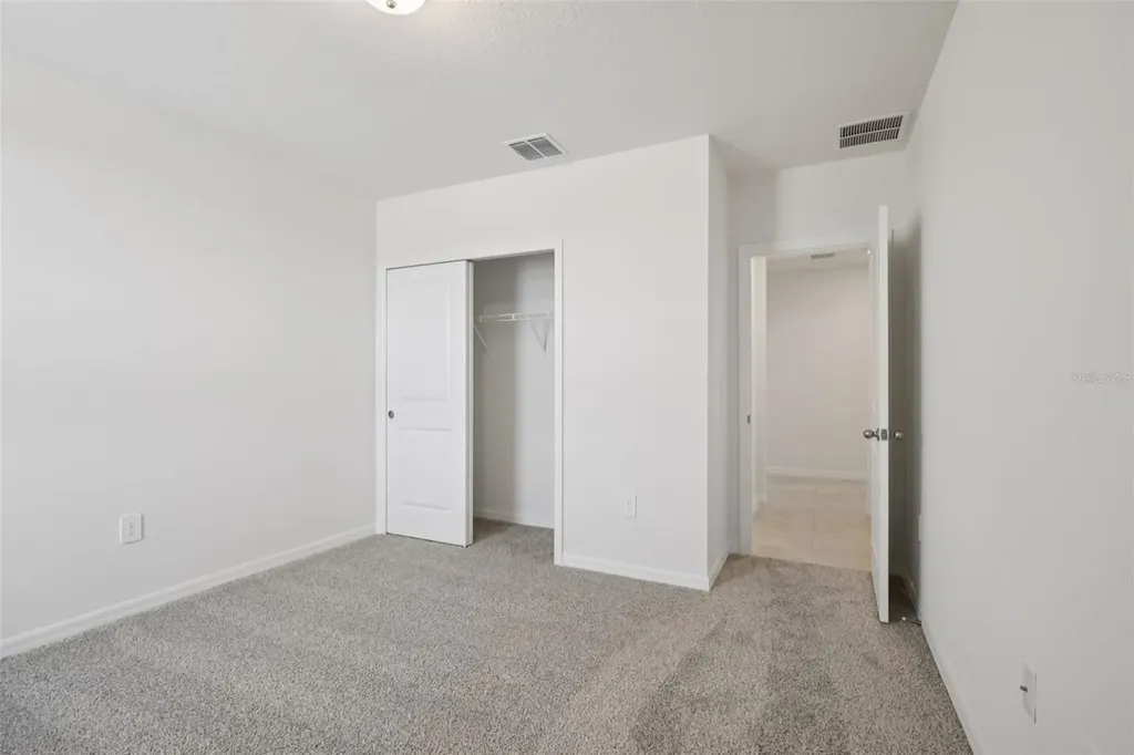 1020 Monarch Pass Lake Hamilton FL 33851