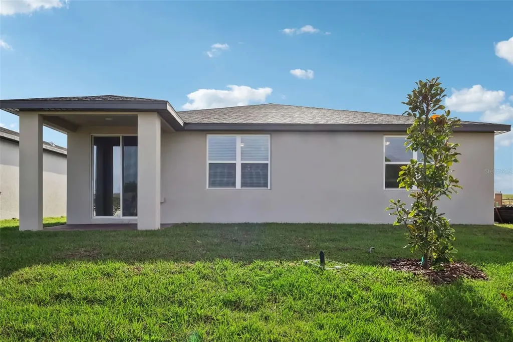 1020 Monarch Pass Lake Hamilton FL 33851
