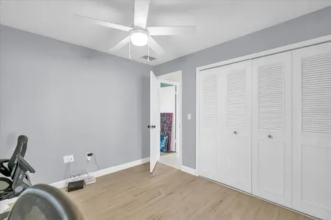 8208 Banyan Boulevard Orlando FL 32819