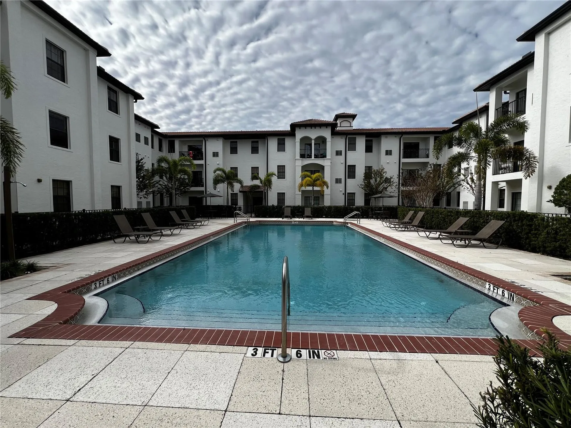 5550 E Michigan Street Orlando FL 32822
