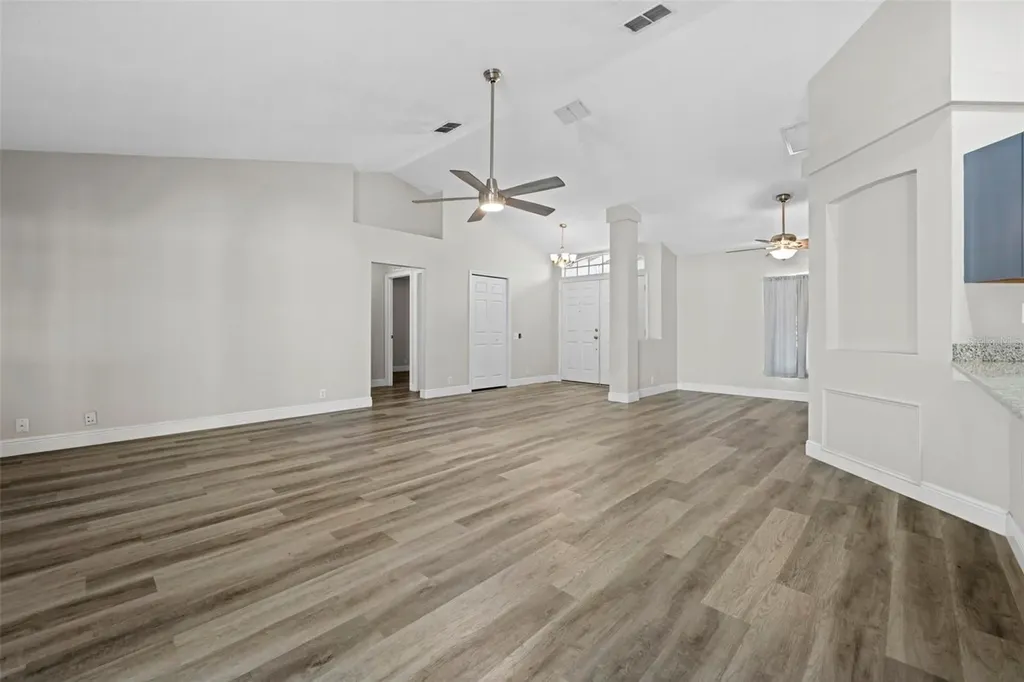 8155 Giffen Lane Spring Hill FL 34608