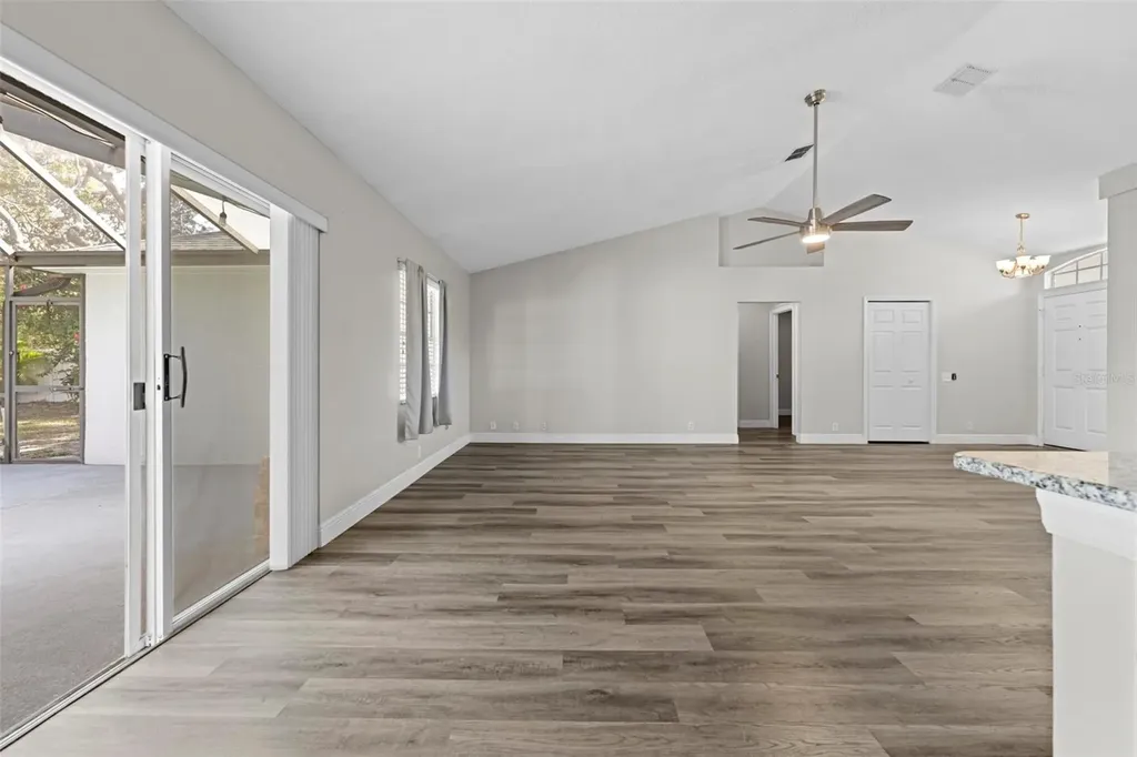 8155 Giffen Lane Spring Hill FL 34608
