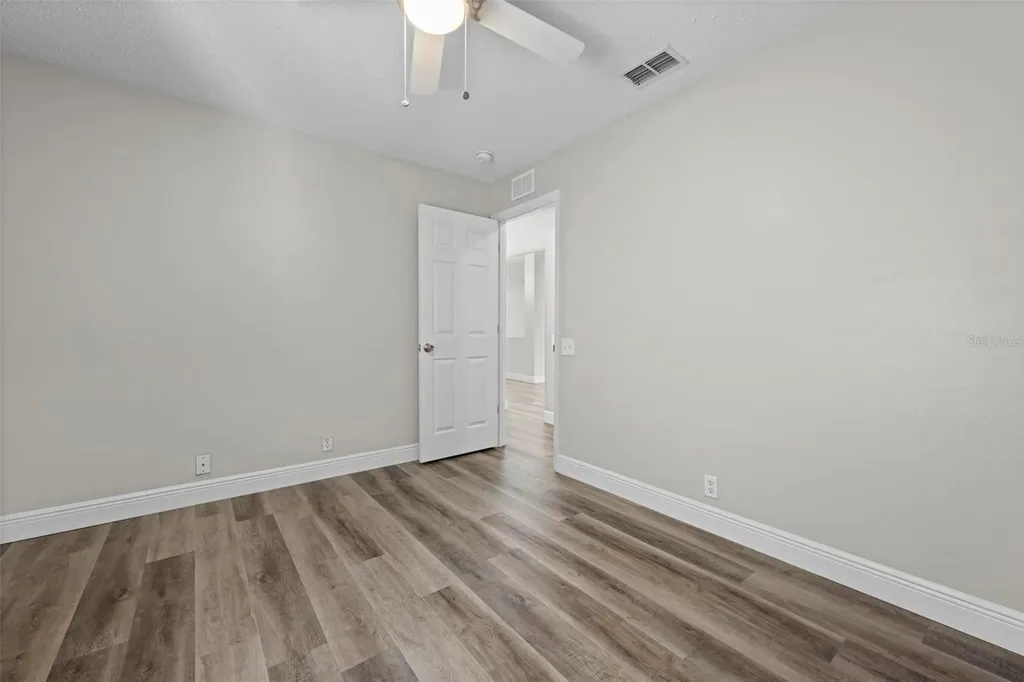 8155 Giffen Lane Spring Hill FL 34608