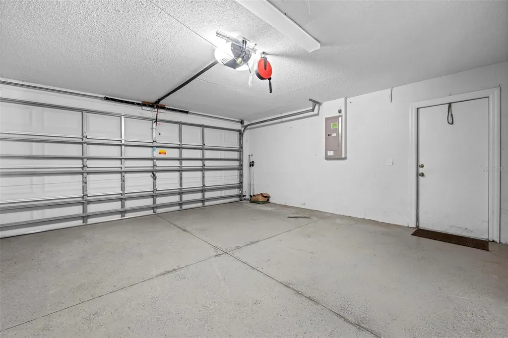 8155 Giffen Lane Spring Hill FL 34608