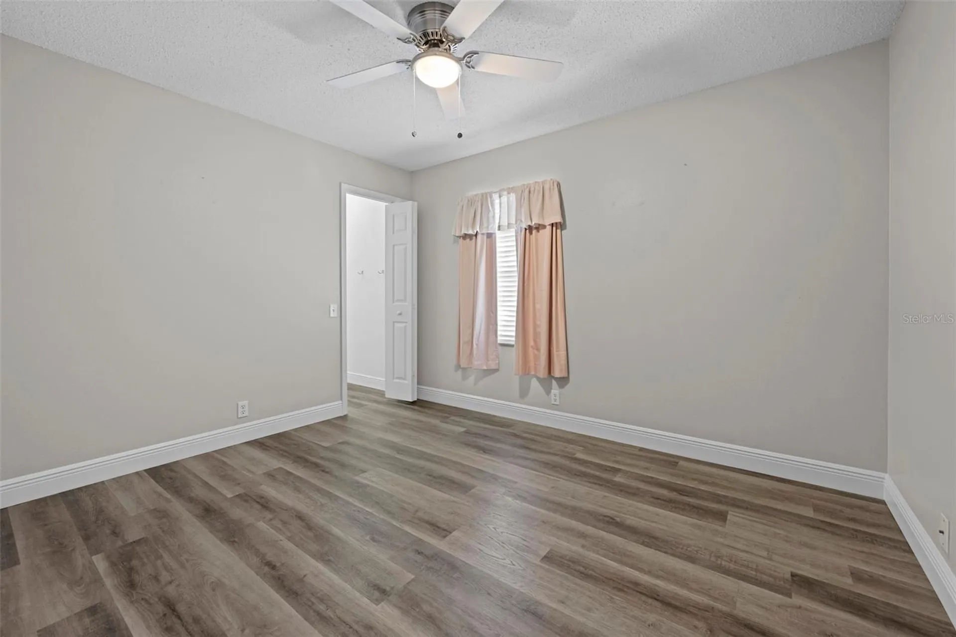 8155 Giffen Lane Spring Hill FL 34608