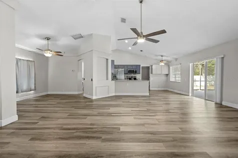 8155 Giffen Lane Spring Hill FL 34608