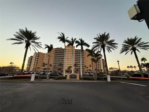 880 Mandalay Avenue Clearwater FL 33767