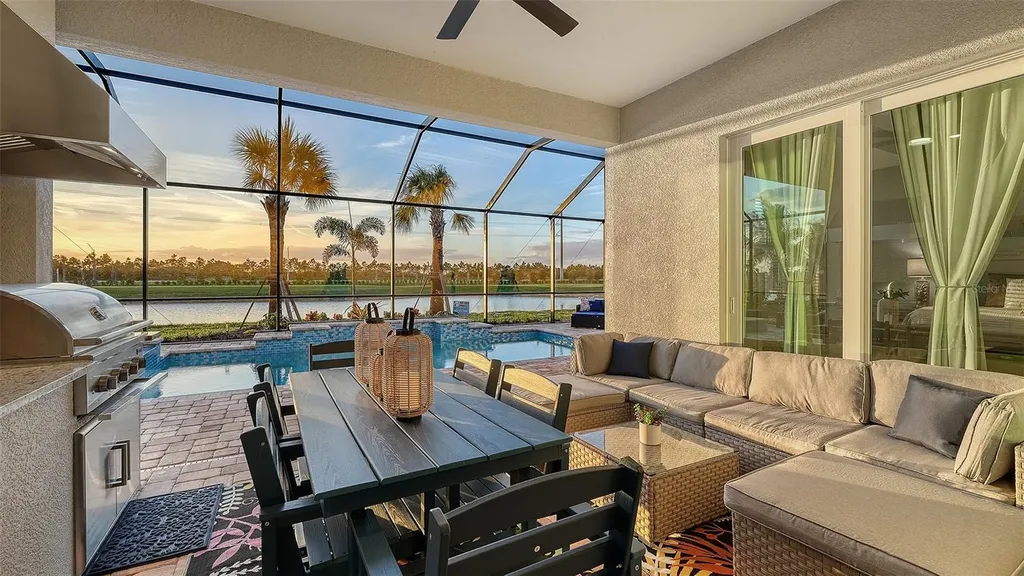 5612 Lightning Whelk Lane Lakewood Ranch FL 34211