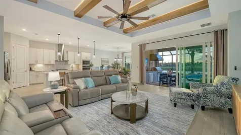 5612 Lightning Whelk Lane Lakewood Ranch FL 34211
