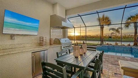 5612 Lightning Whelk Lane Lakewood Ranch FL 34211