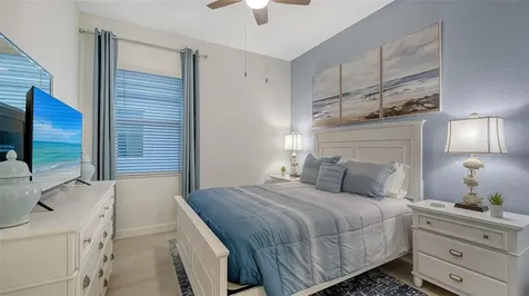 5612 Lightning Whelk Lane Lakewood Ranch FL 34211
