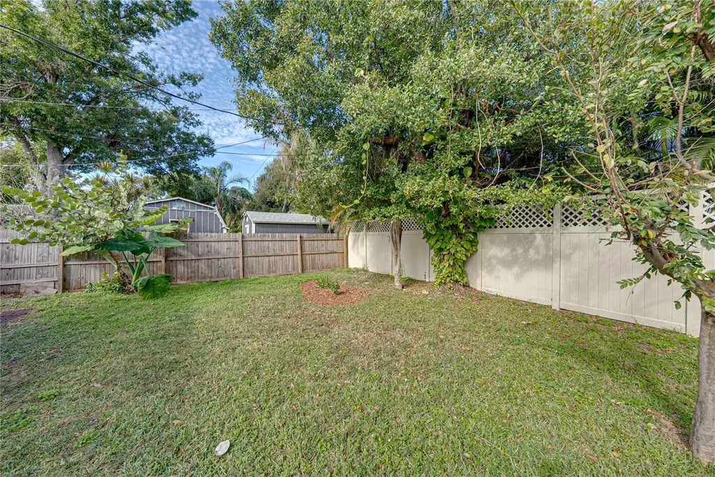 4105 W Bay Villa Avenue Tampa FL 33611
