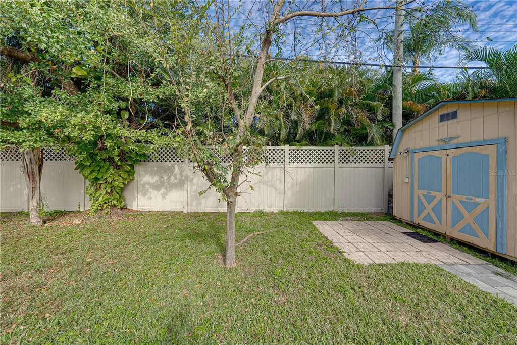 4105 W Bay Villa Avenue Tampa FL 33611