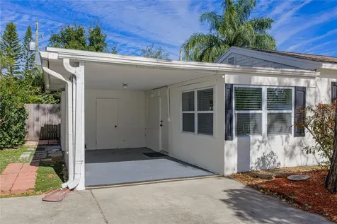 4105 W Bay Villa Avenue Tampa FL 33611