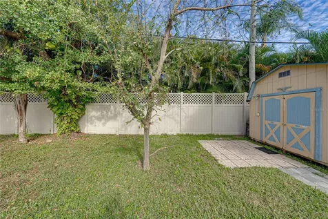 4105 W Bay Villa Avenue Tampa FL 33611