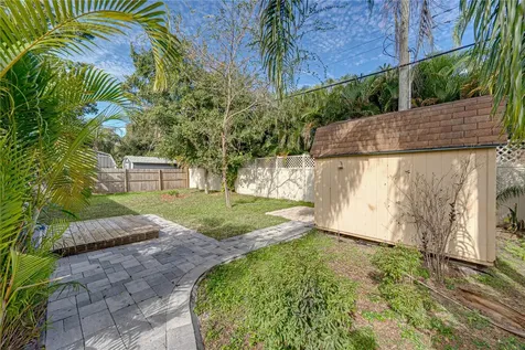 4105 W Bay Villa Avenue Tampa FL 33611