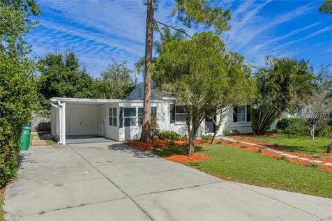 4105 W Bay Villa Avenue Tampa FL 33611