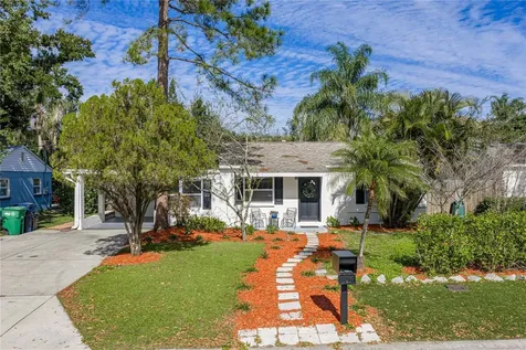 4105 W Bay Villa Avenue Tampa FL 33611