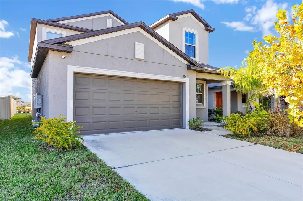 5204 White Chicory Drive Apollo Beach FL 33572