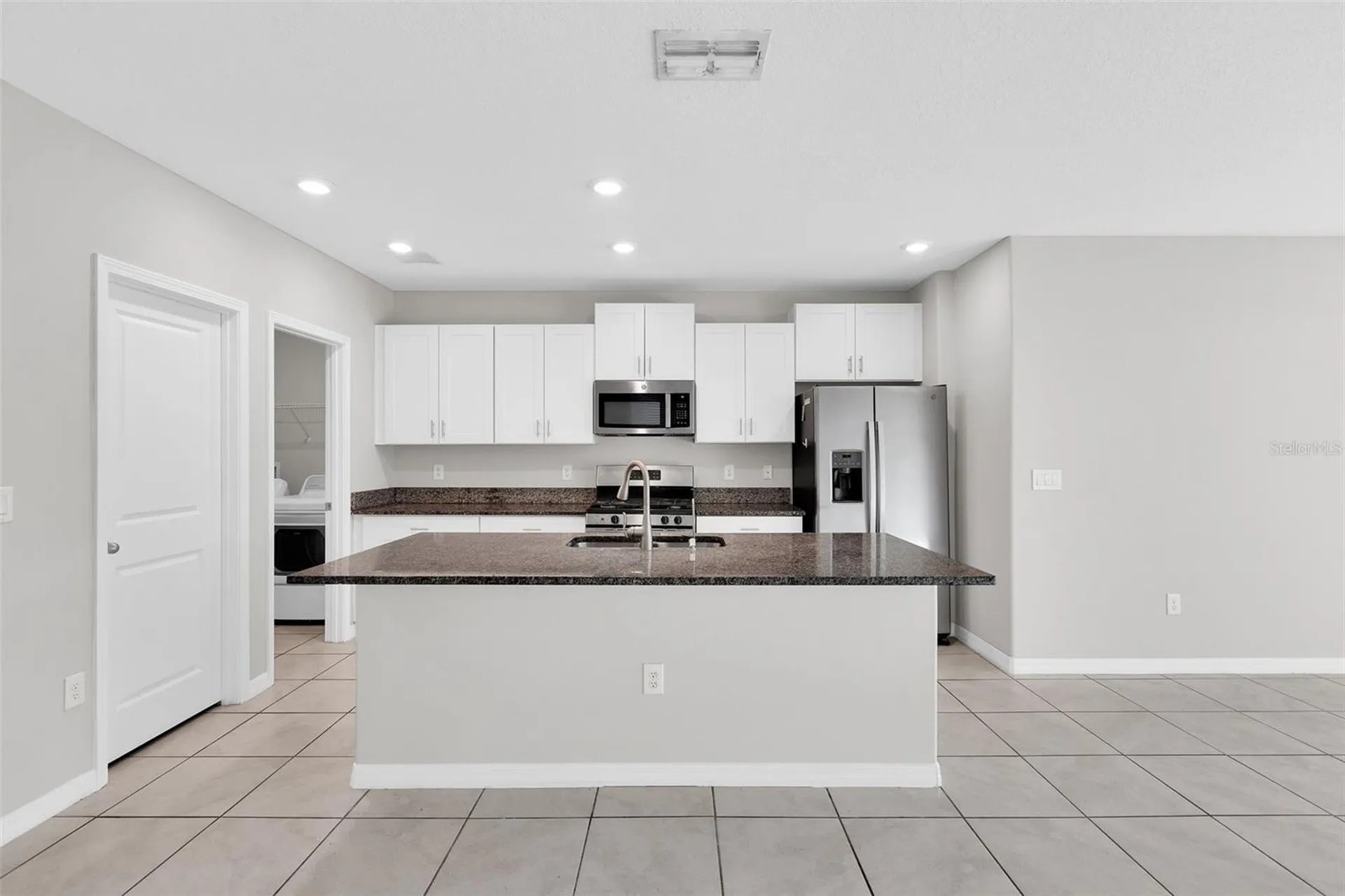 5204 White Chicory Drive Apollo Beach FL 33572