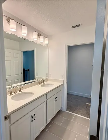 2680 Cavanaugh Drive Orlando FL 32817