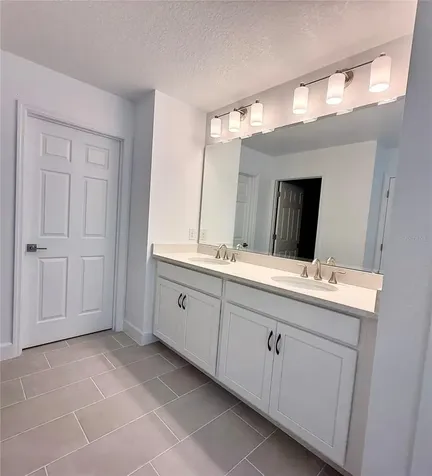 2680 Cavanaugh Drive Orlando FL 32817