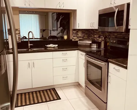 9620 Club South Circle Sarasota FL 34238