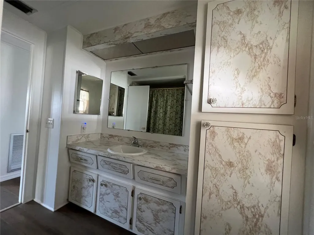 6710 36th Avenue E Palmetto FL 34221