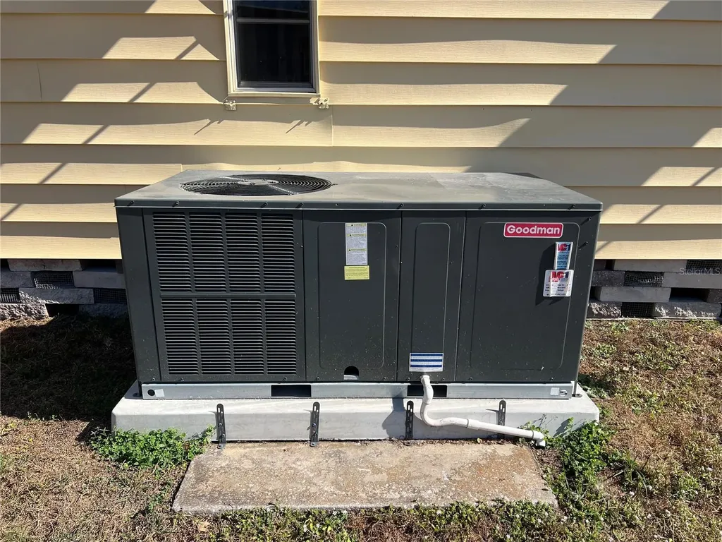 6710 36th Avenue E Palmetto FL 34221