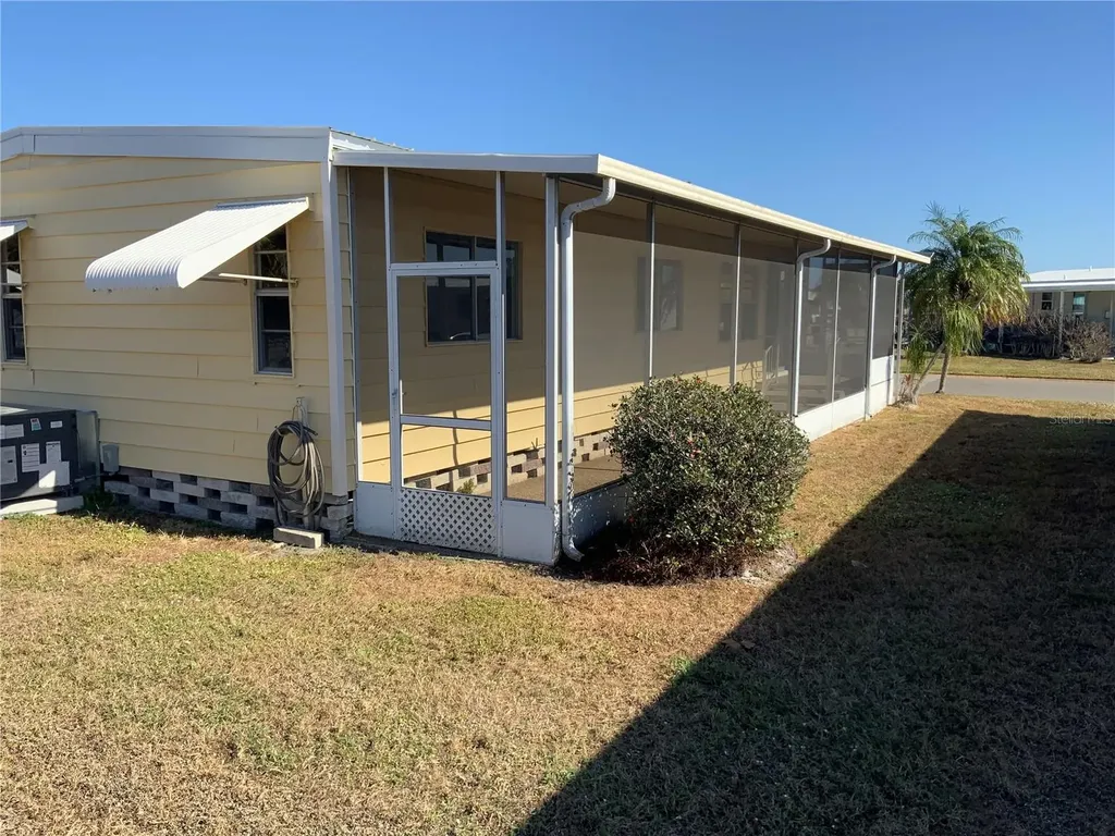 6710 36th Avenue E Palmetto FL 34221