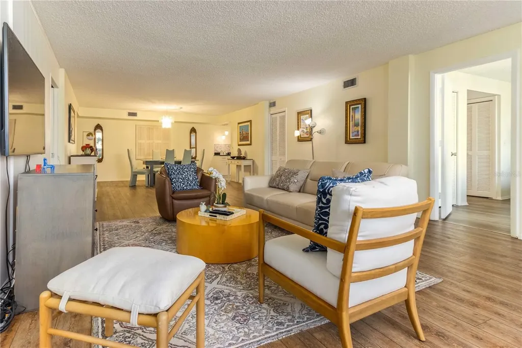 50 Harbor View Lane Belleair Bluffs FL 33770