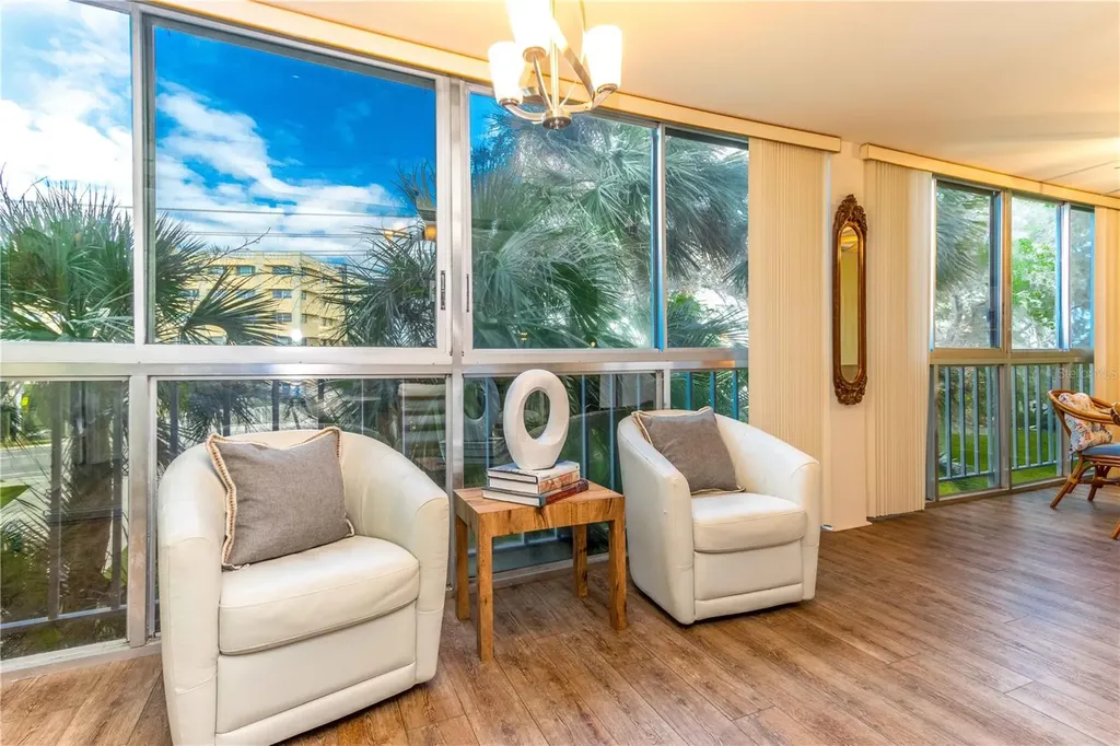 50 Harbor View Lane Belleair Bluffs FL 33770