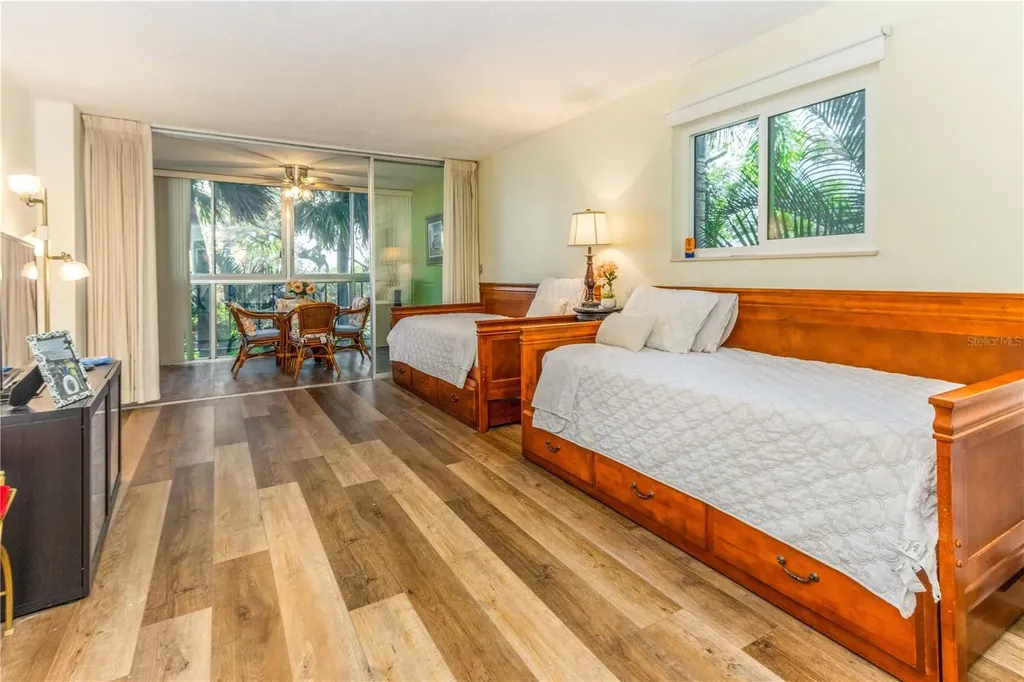 50 Harbor View Lane Belleair Bluffs FL 33770