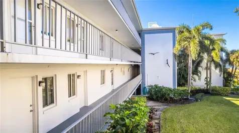 50 Harbor View Lane Belleair Bluffs FL 33770