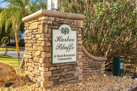 50 Harbor View Lane Belleair Bluffs FL 33770