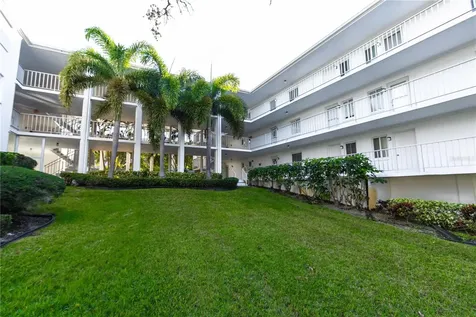 50 Harbor View Lane Belleair Bluffs FL 33770
