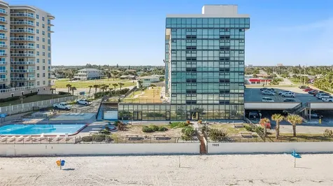 1909 S Atlantic Avenue Daytona Beach FL 32118