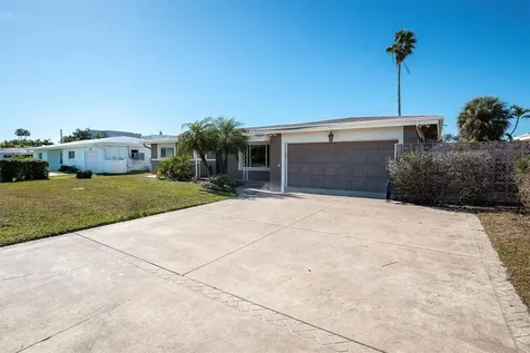 12200 4th Street E Treasure Island FL 33706