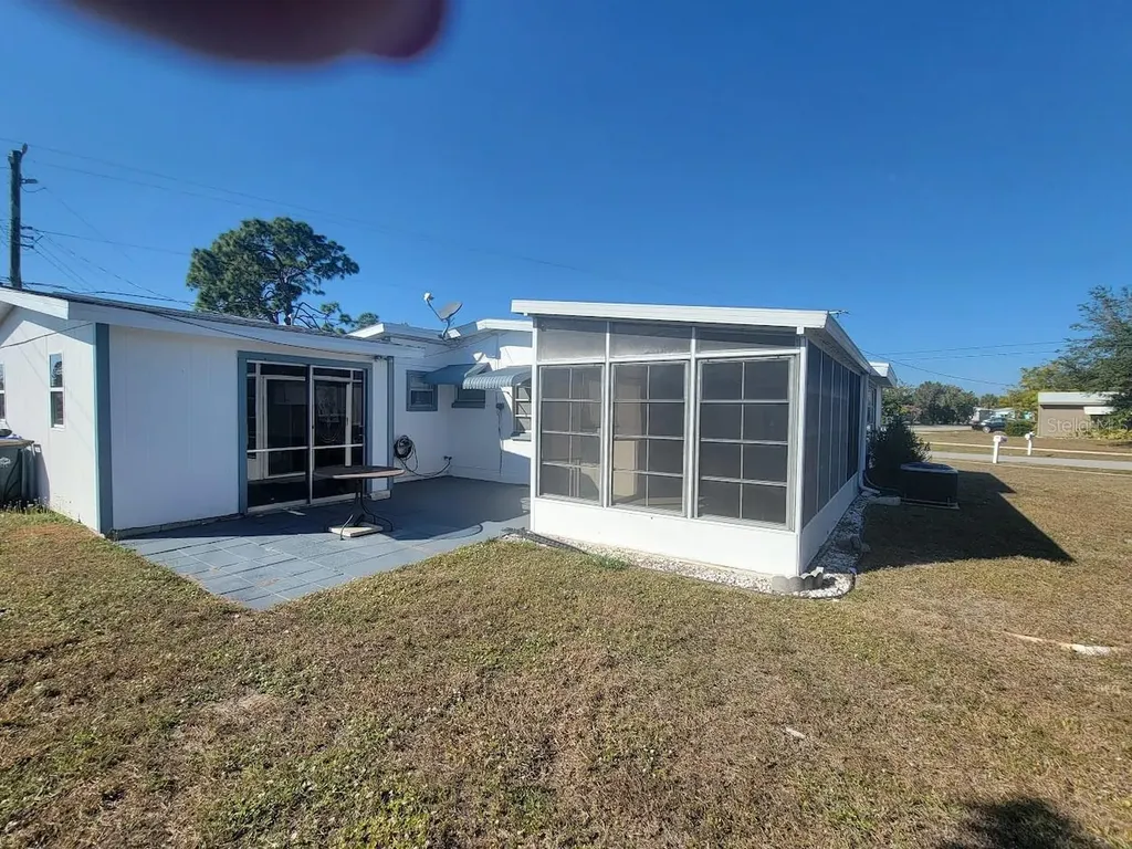 8385 Aero Avenue North Port FL 34287