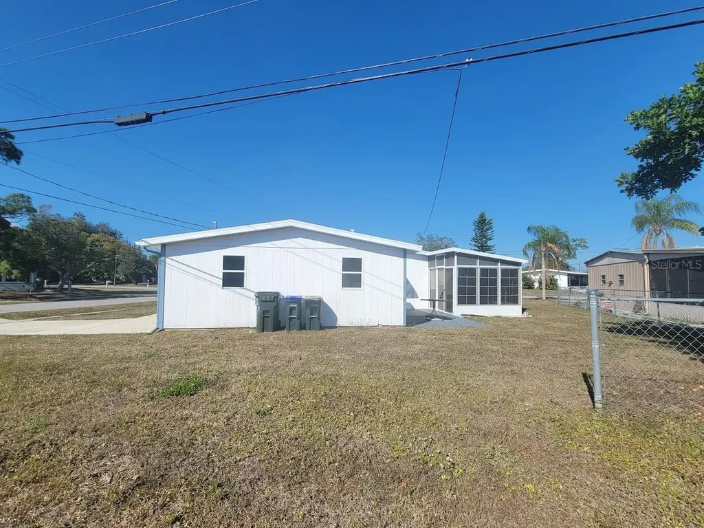 8385 Aero Avenue North Port FL 34287