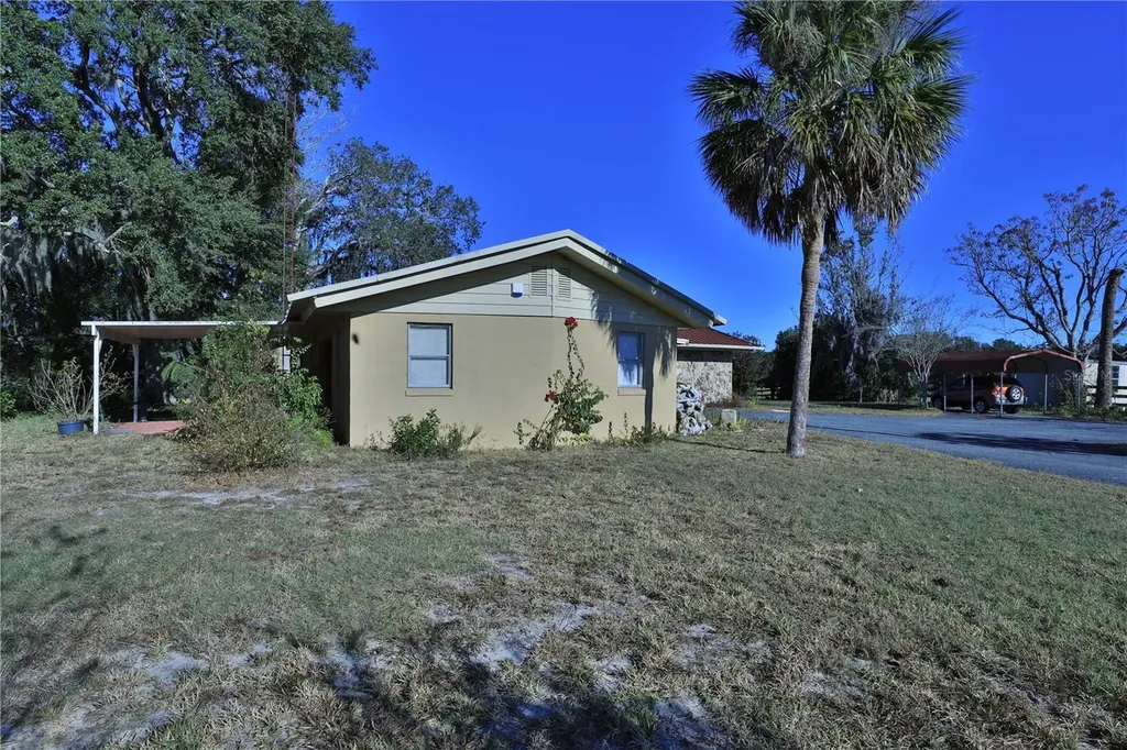2155 SE County Highway 484 Belleview FL 34420