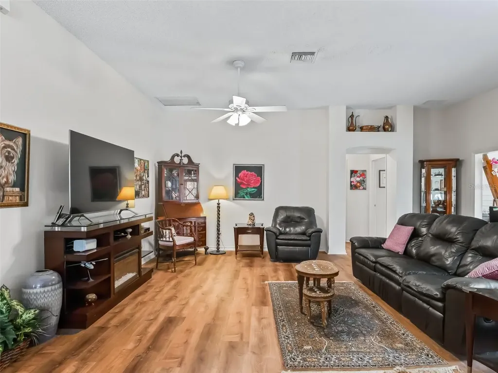 9239 SE 171st Cooper Loop The Villages FL 32162