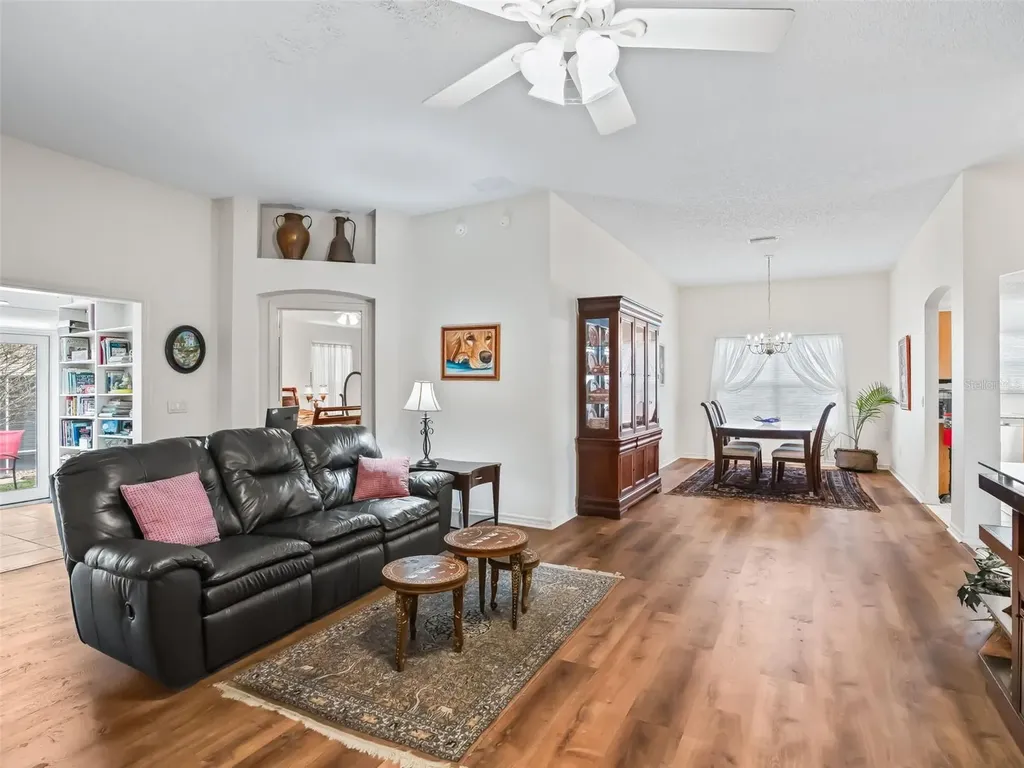 9239 SE 171st Cooper Loop The Villages FL 32162