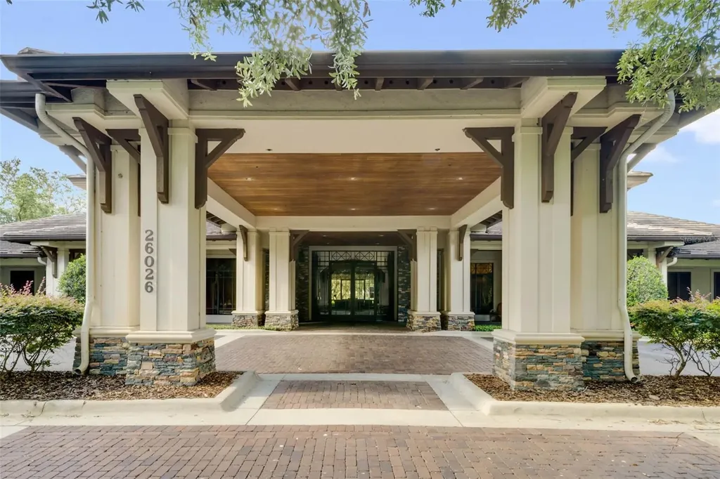 25499 Hawks Run Lane Sorrento FL 32776
