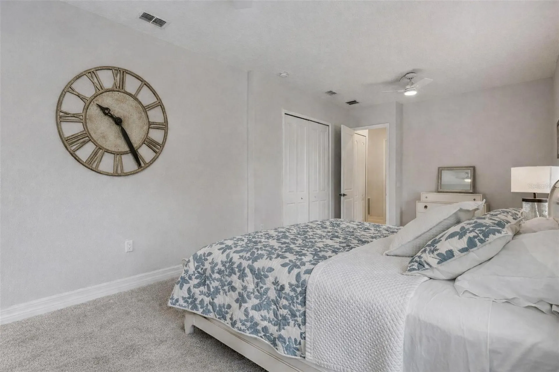 25499 Hawks Run Lane Sorrento FL 32776