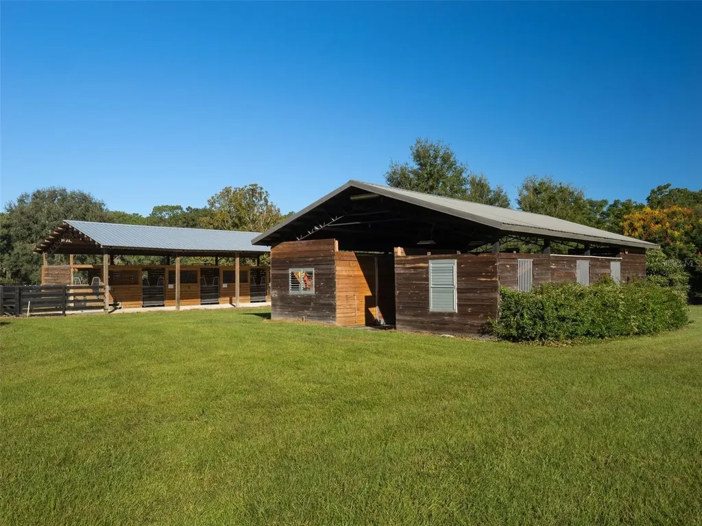 2900 NW 68th Avenue Ocala FL 34482