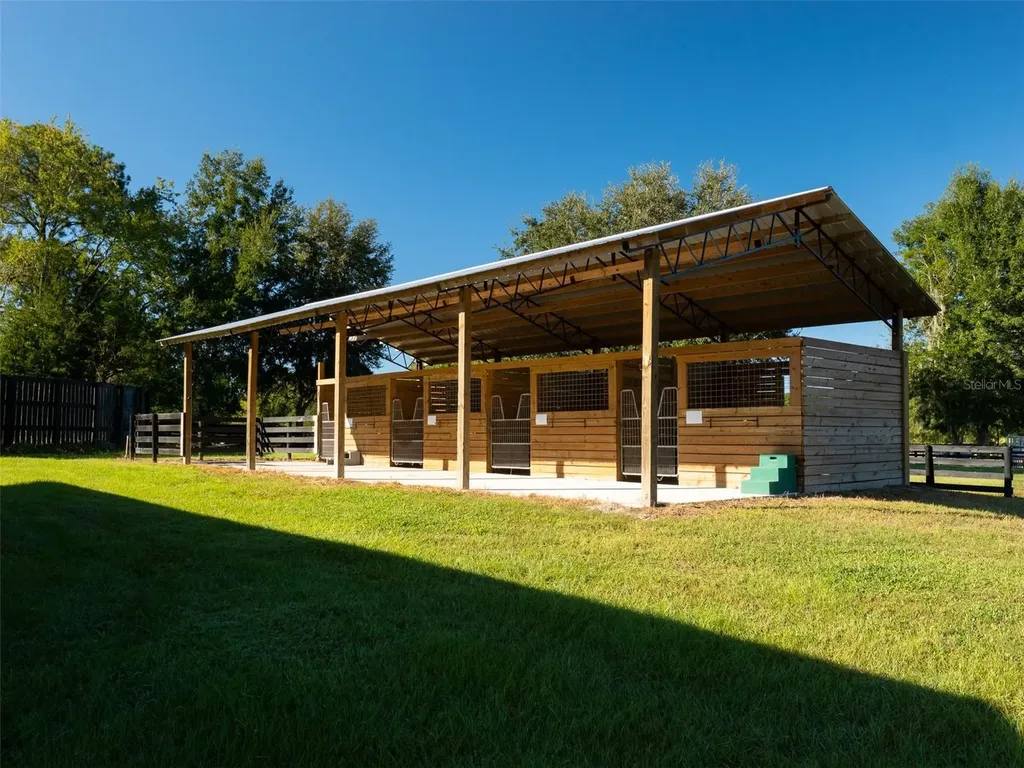 2900 NW 68th Avenue Ocala FL 34482