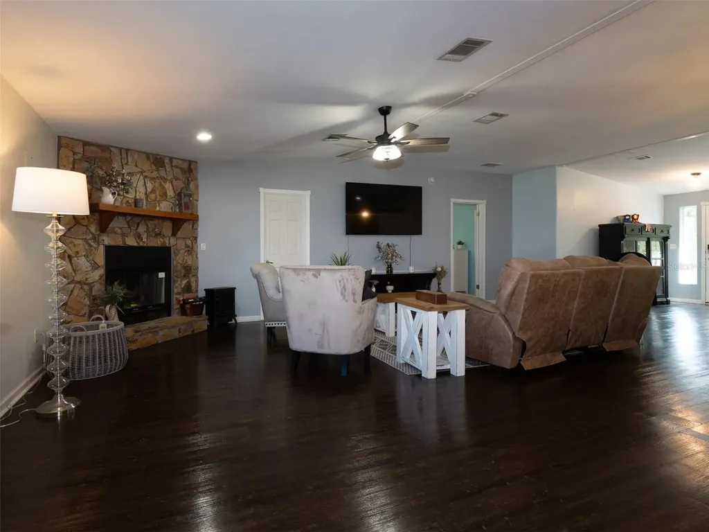 2900 NW 68th Avenue Ocala FL 34482